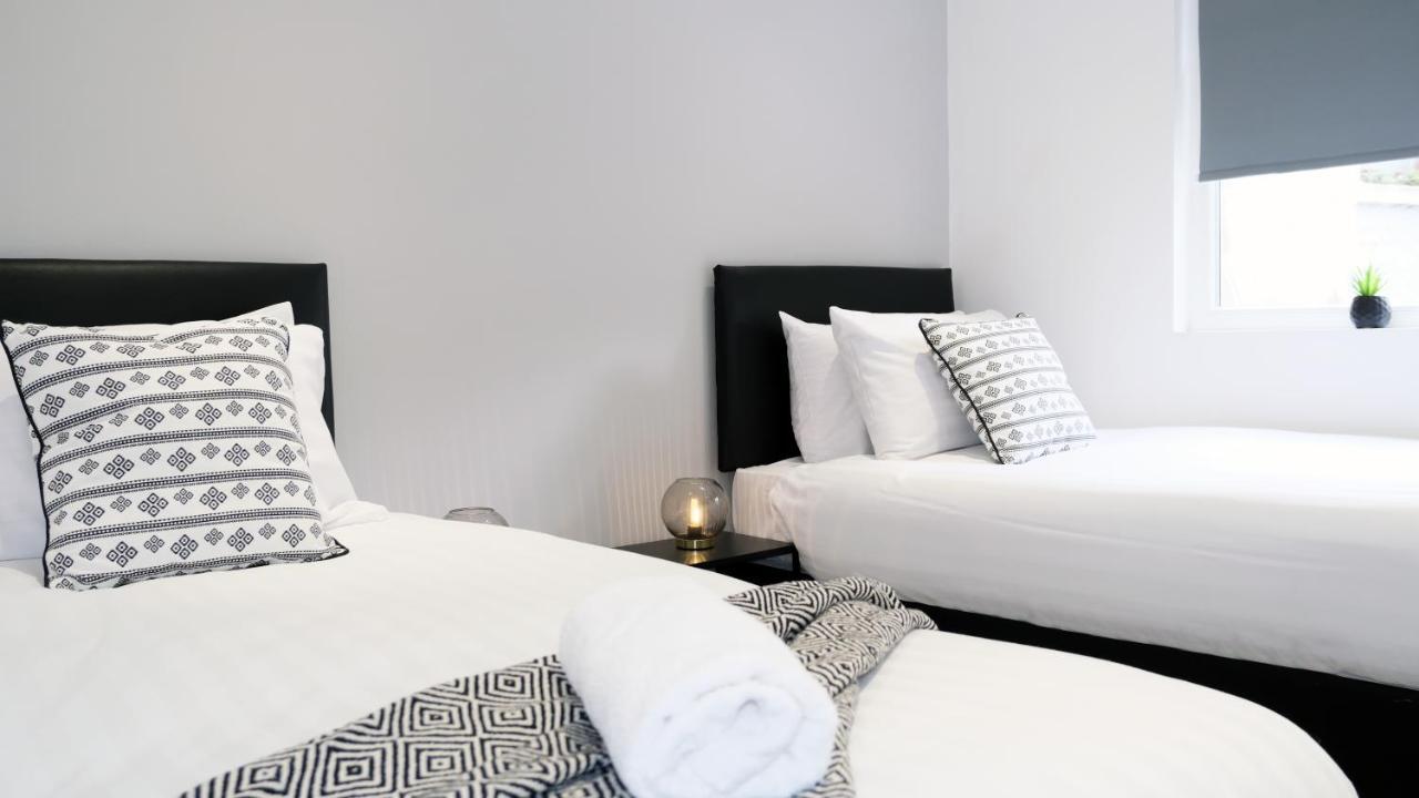 The Kop End Hotel By Serviced Living Liverpool Esterno foto